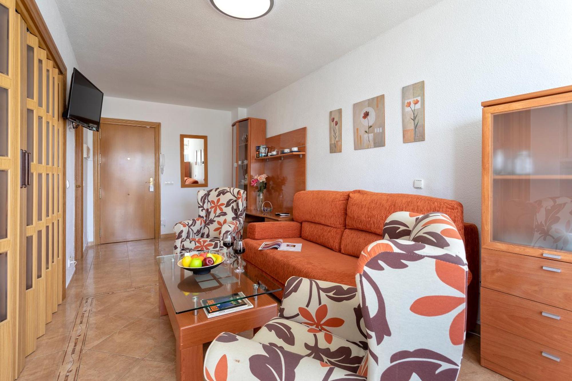 Apartamento Con Vistas Al Mar En เบนัลมาเดนา ภายนอก รูปภาพ
