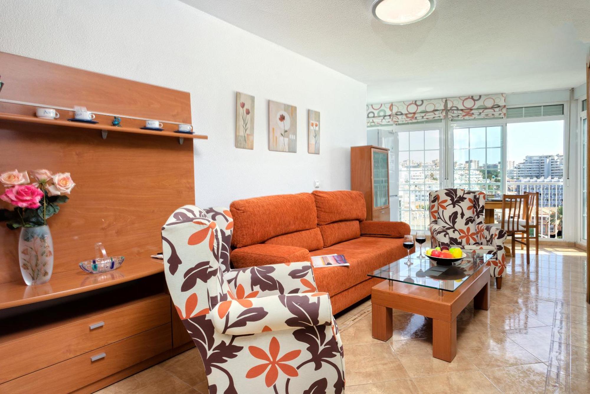 Apartamento Con Vistas Al Mar En เบนัลมาเดนา ภายนอก รูปภาพ